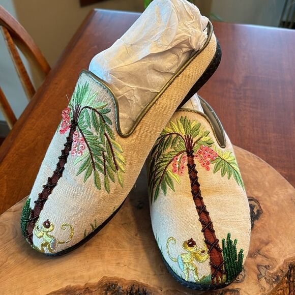 Embroidered & Beaded Slides - Size 8 - Picture 2 of 7